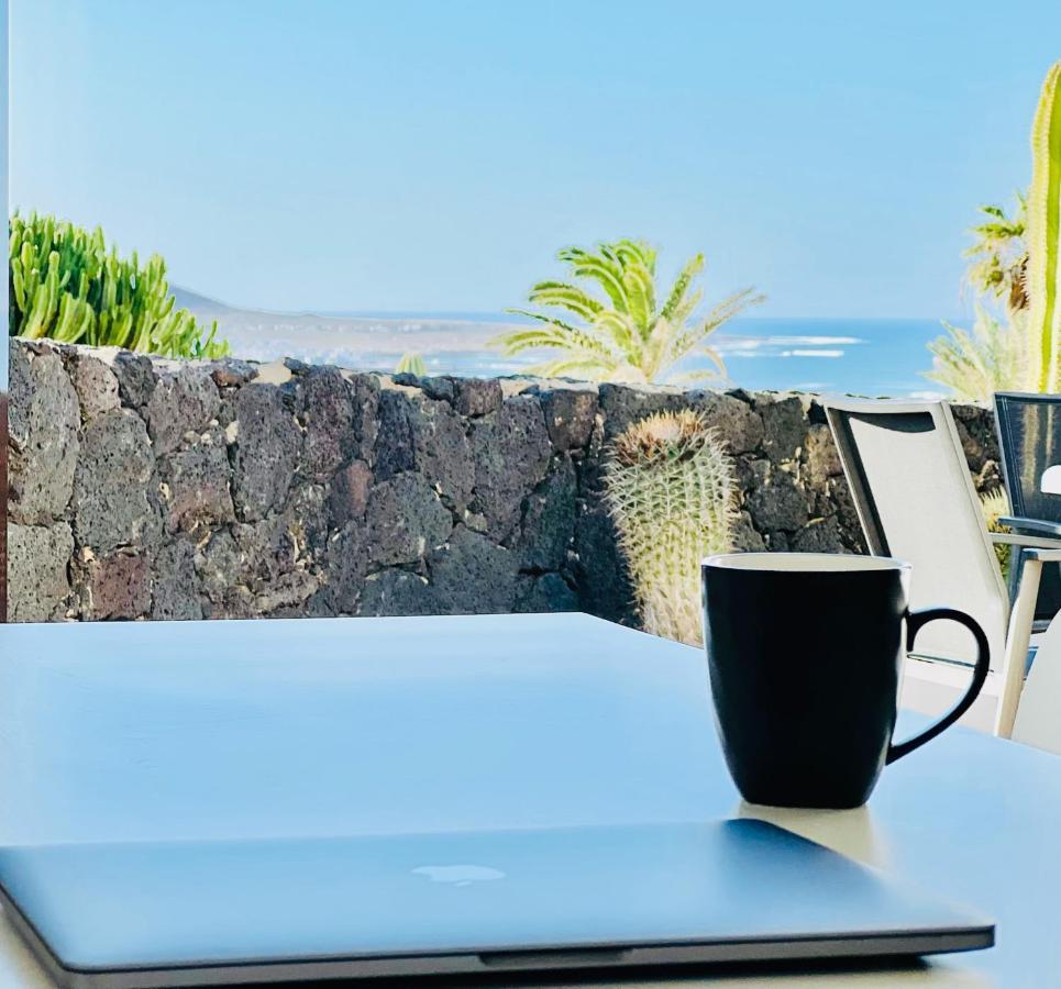 Canaryislandshost I Marquesa Famara Dış mekan fotoğraf